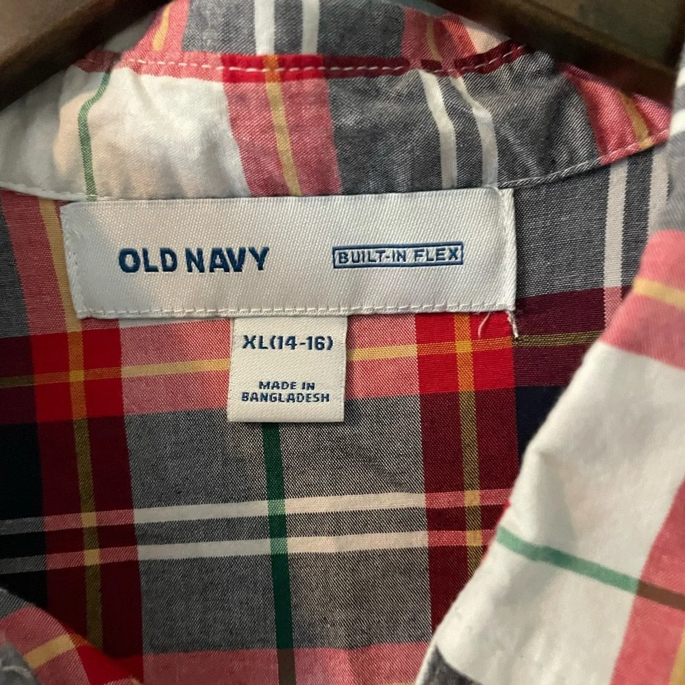 Old Navy Boys Red Plaid Button Down Shirt Flannel